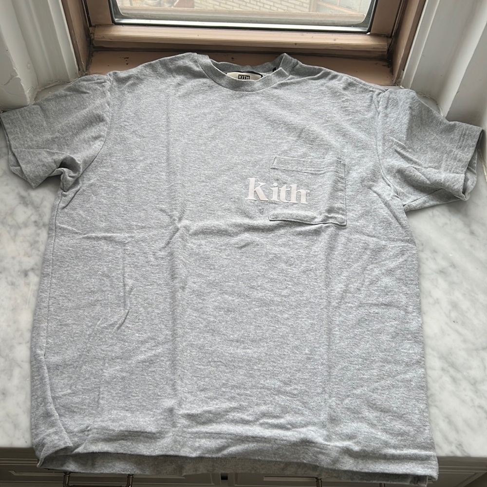 KITH MENS SZ SMALL GREY TEE